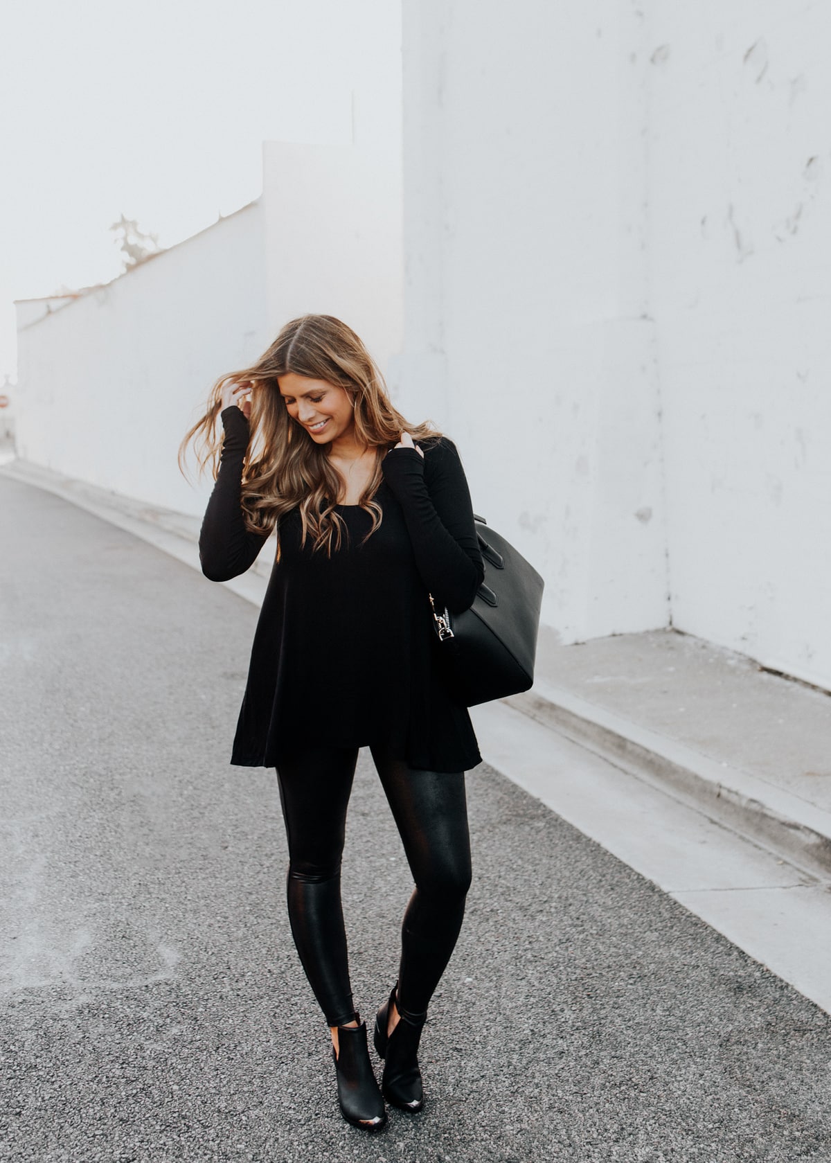 All black outfit: a go-to for anytime you have nothing to wear
