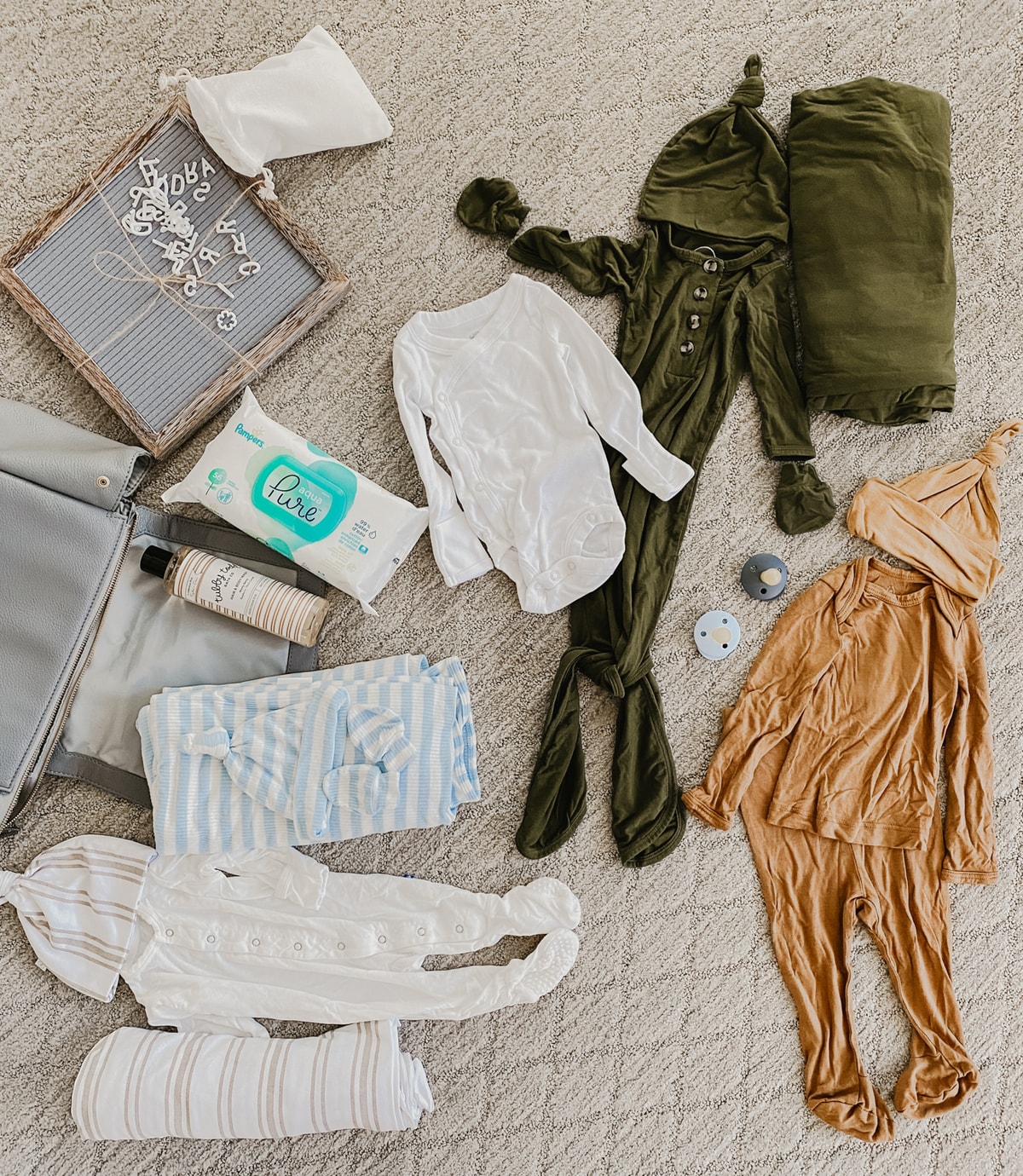 Hospital Bag Checklist: What to Pack in Your Hospital Bag — Anna