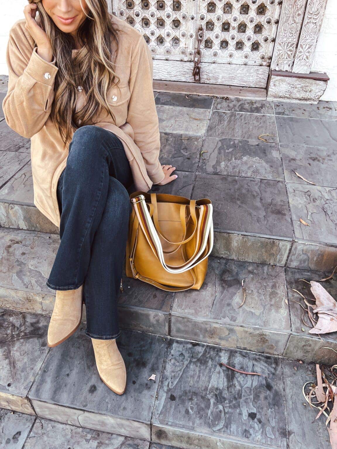 leather tote bag