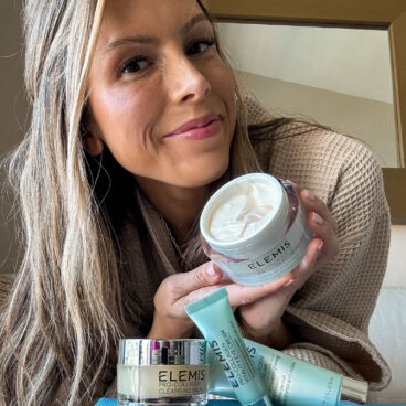 Corrine and her Elemis Pro Collagen Marine Cream set